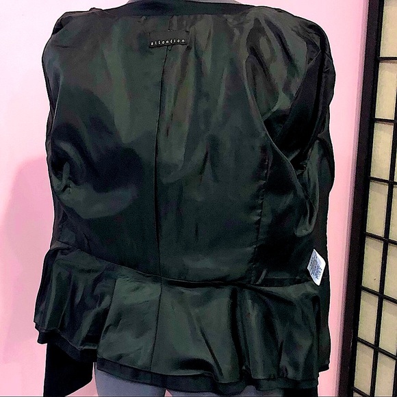 ATTENTION Women's Sateen Front Zip black tailored hourglass Blazer sizeS NWOT - Picture 8 of 10